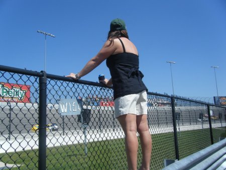 007-NASCAR2009-08.jpg.medium.jpeg