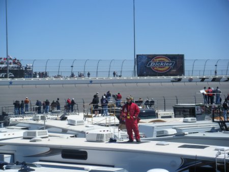 046-NASCAR2009-47.jpg.medium.jpeg